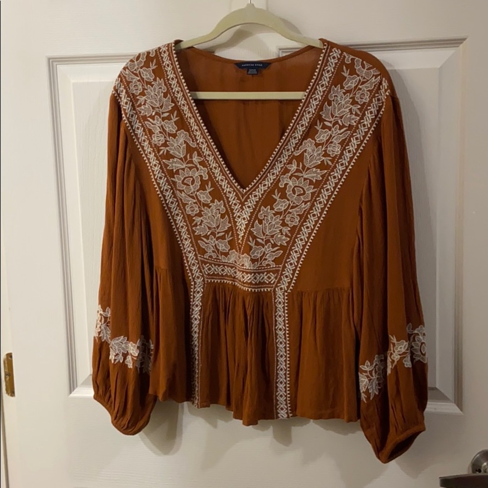 Burnt orange american eagle top. Size M.